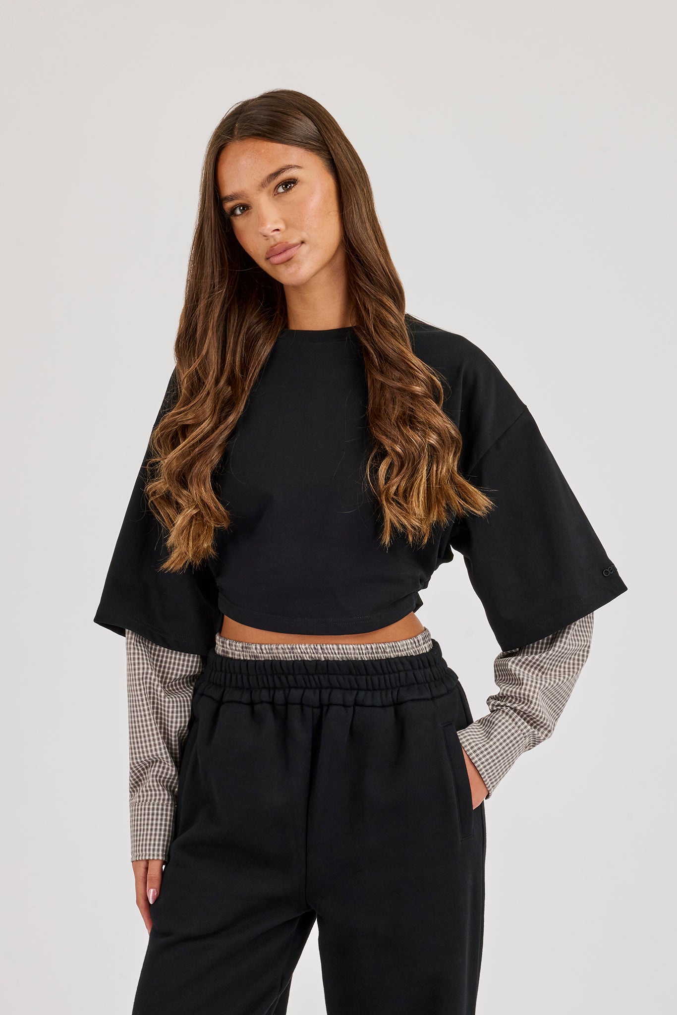 Cropped Oversized T-Shirt With Layered Shirt - Black
