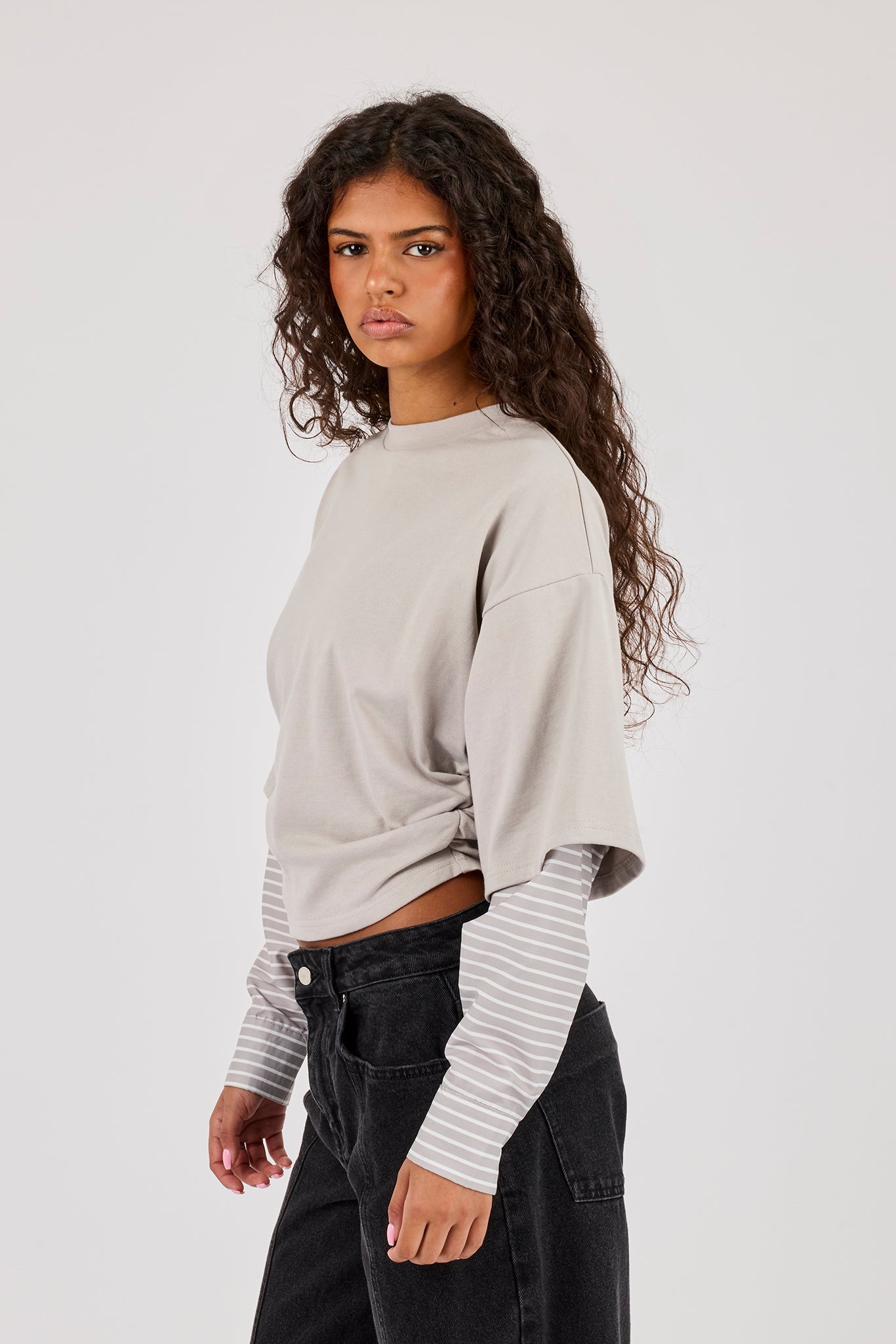 Cropped Oversized T-Shirt With Layered Shirt - Light Grey