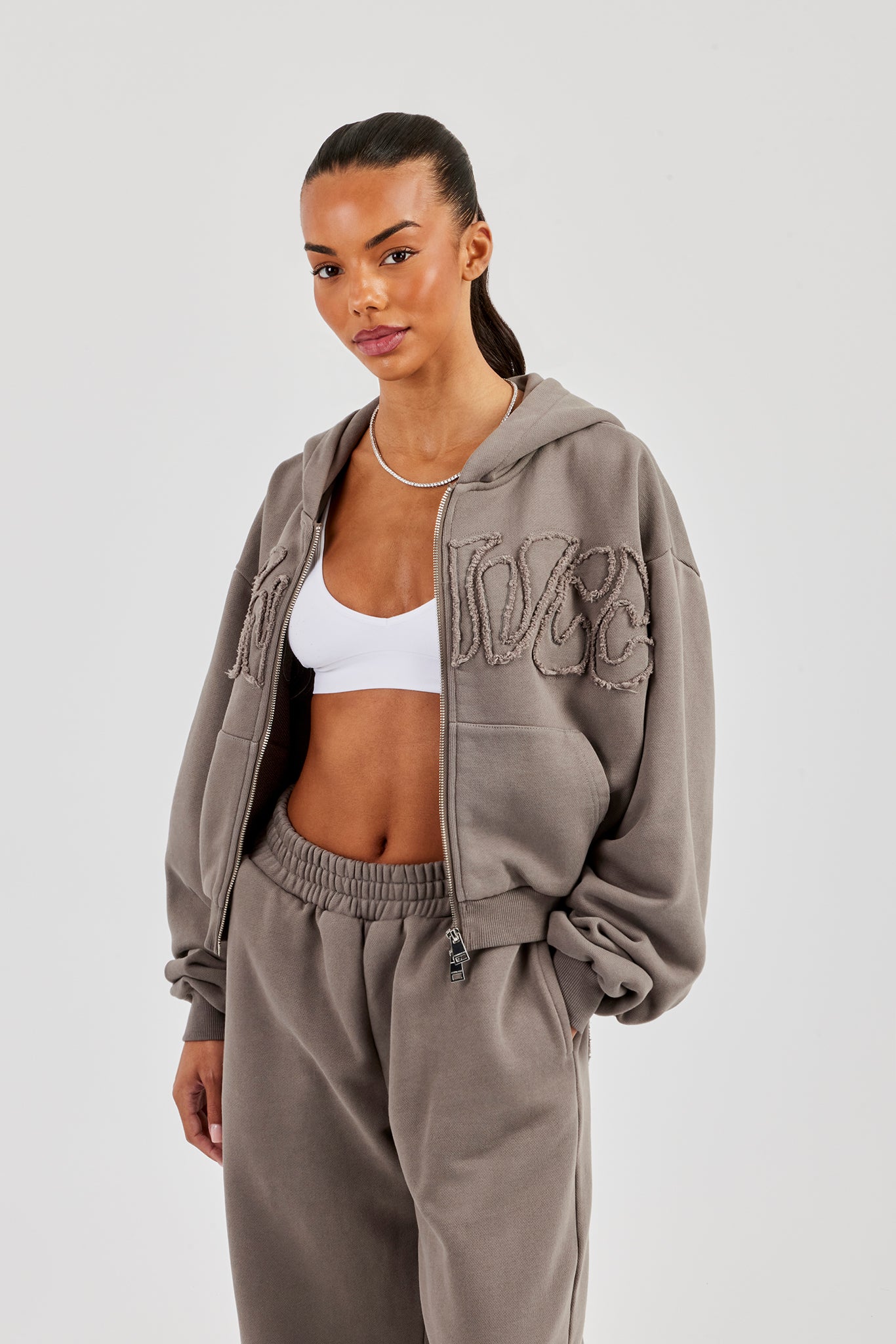 Boxy Zip-Hoodie mit gewaschenem Look und Logo-Applikation- Grau