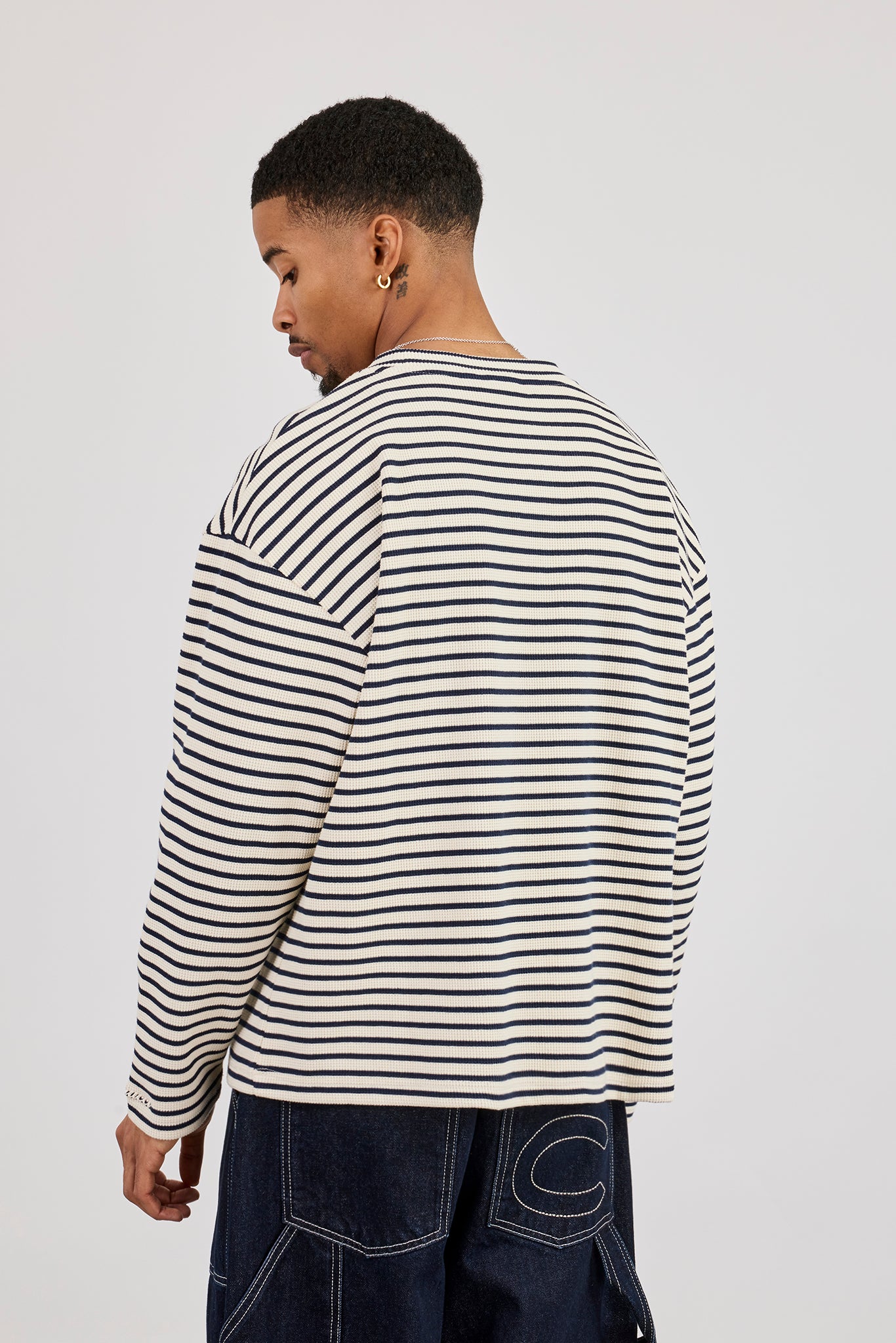 Langärmeliges Waffel-Streifen-T-Shirt – Marineblau