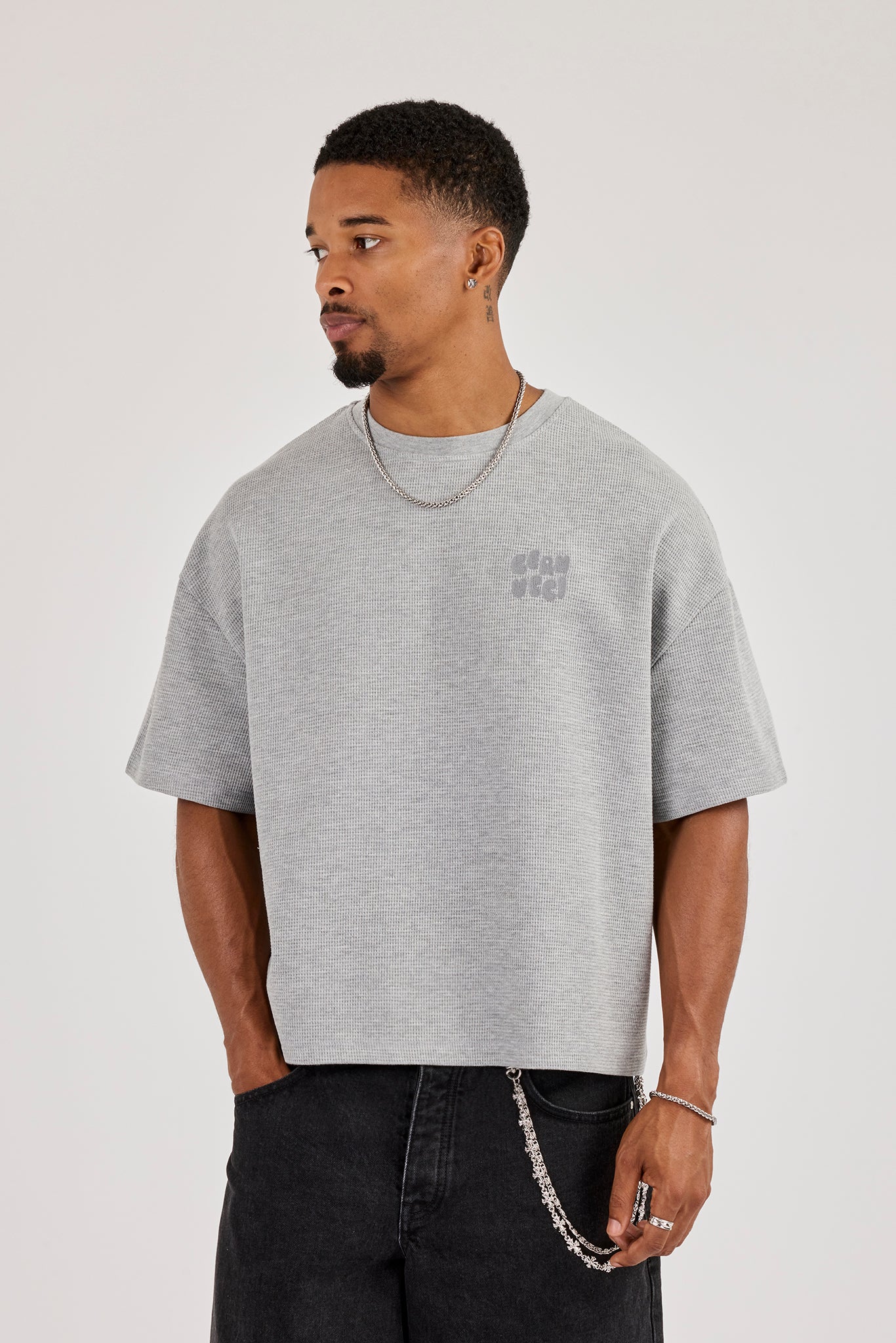 Chain Stitch Waffle Short Sleeve Boxy T-Shirt - Grey