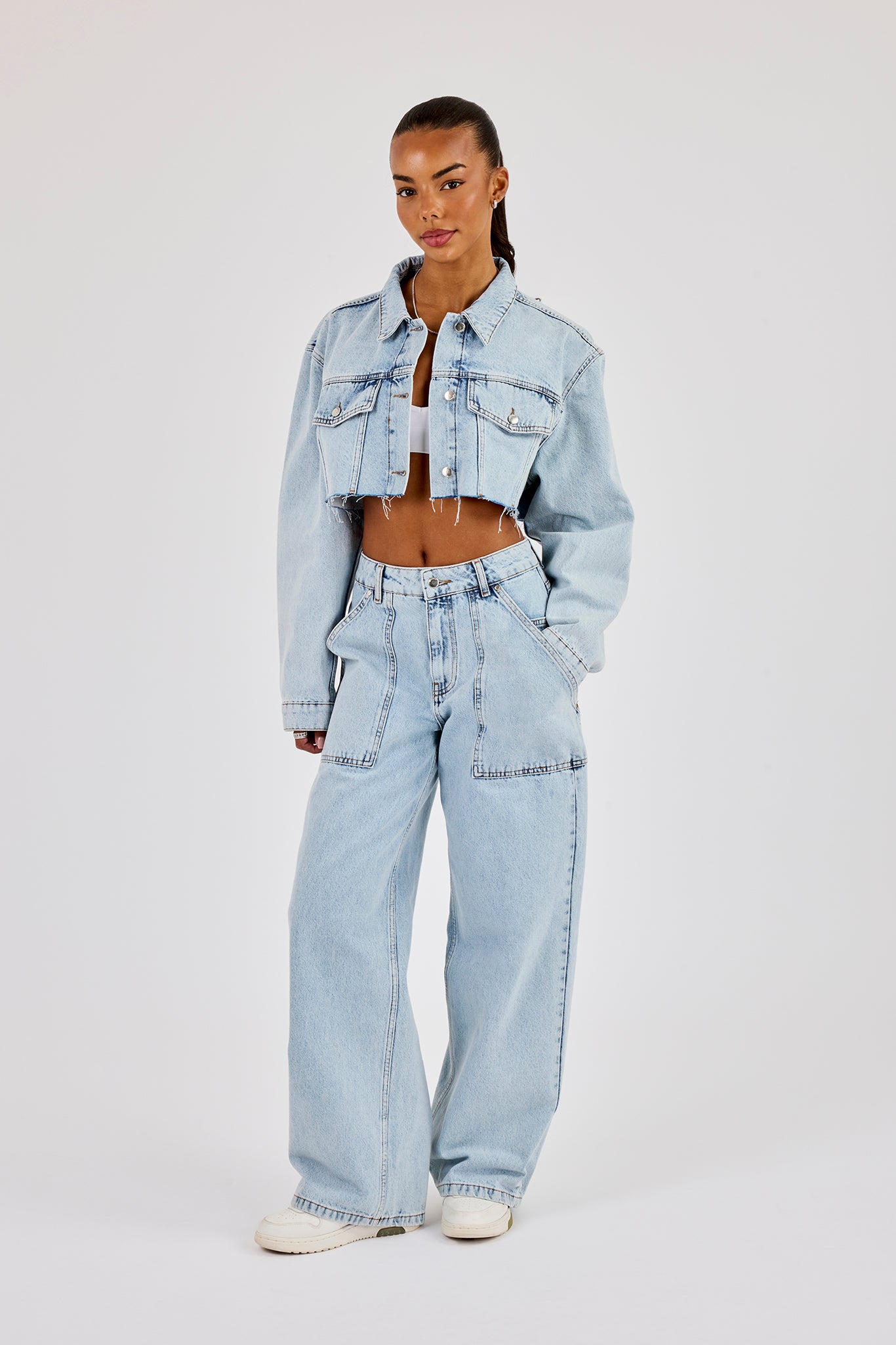 Super Cropped Denim Jacket & Pocket Detail Jean - Light Blue
