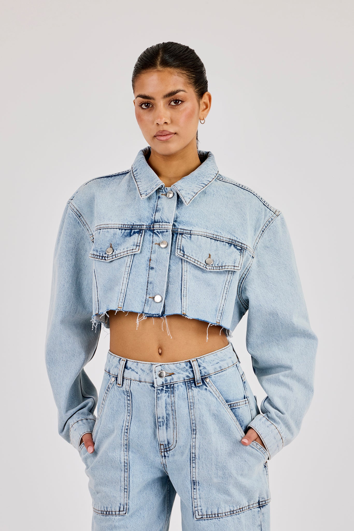 Super Cropped Denim Jacket - Light Blue