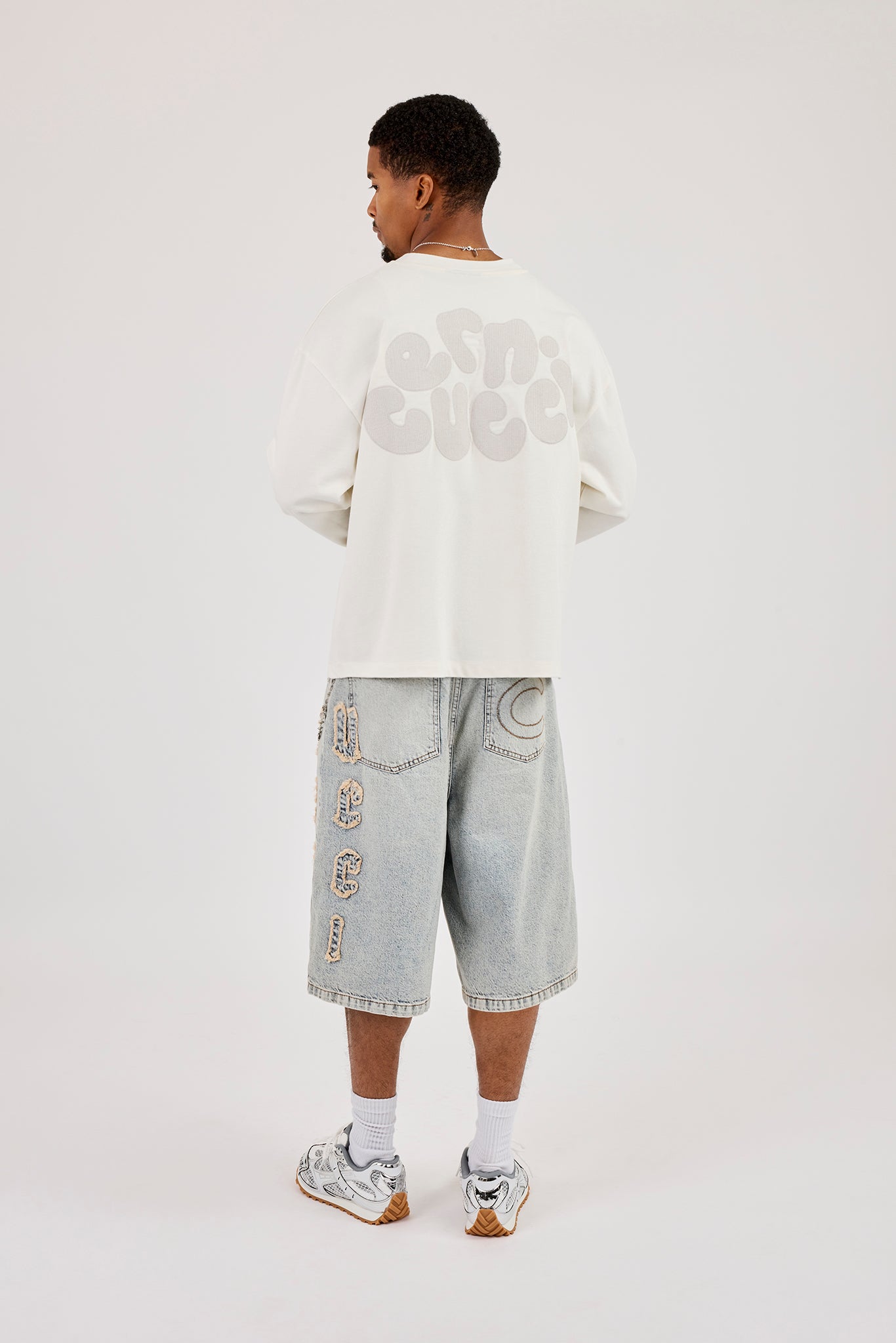 Long Sleeve Chain Stitch T-Shirt - Off White