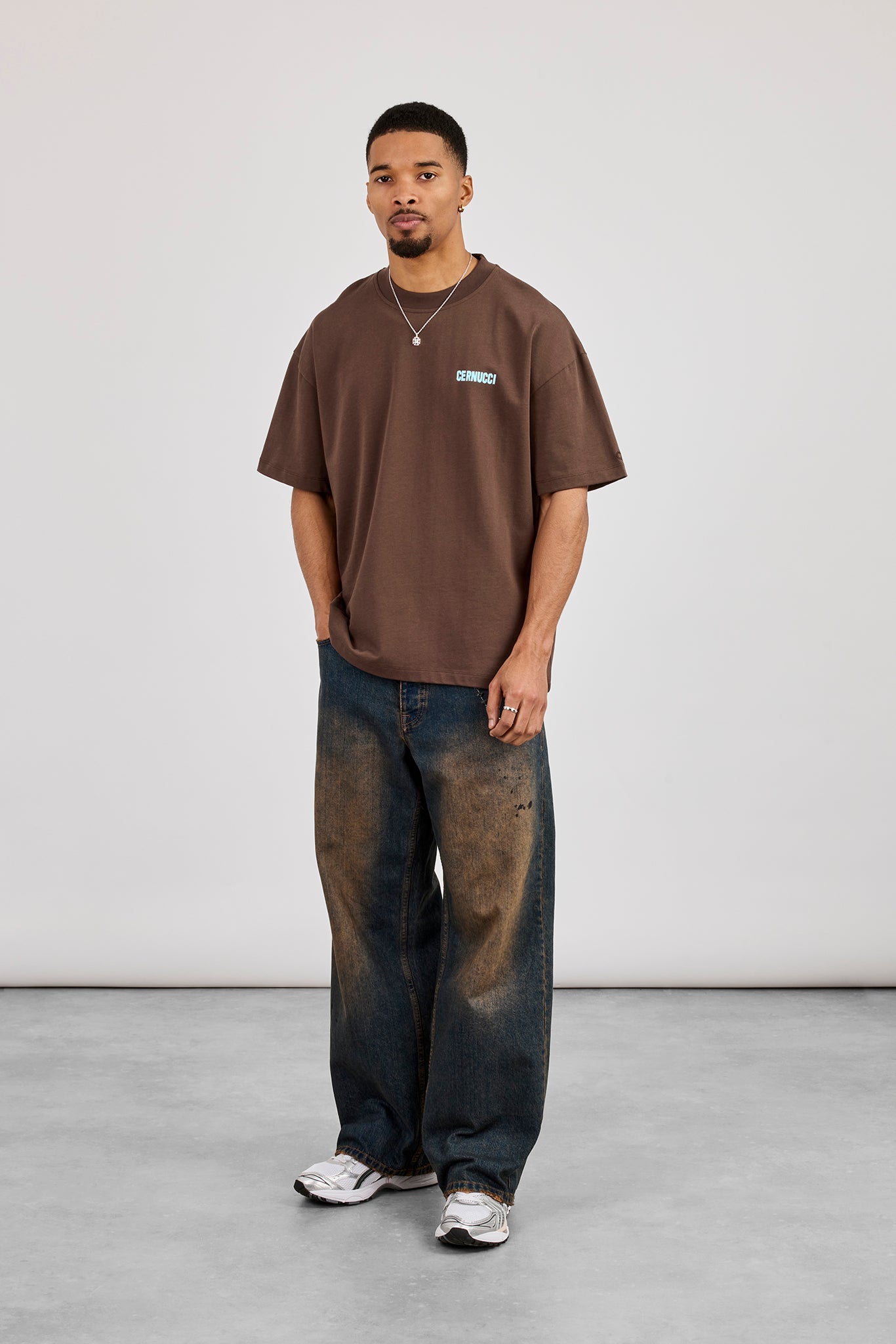 Oversized Rio Diamond Graphic T-Shirt - Brown