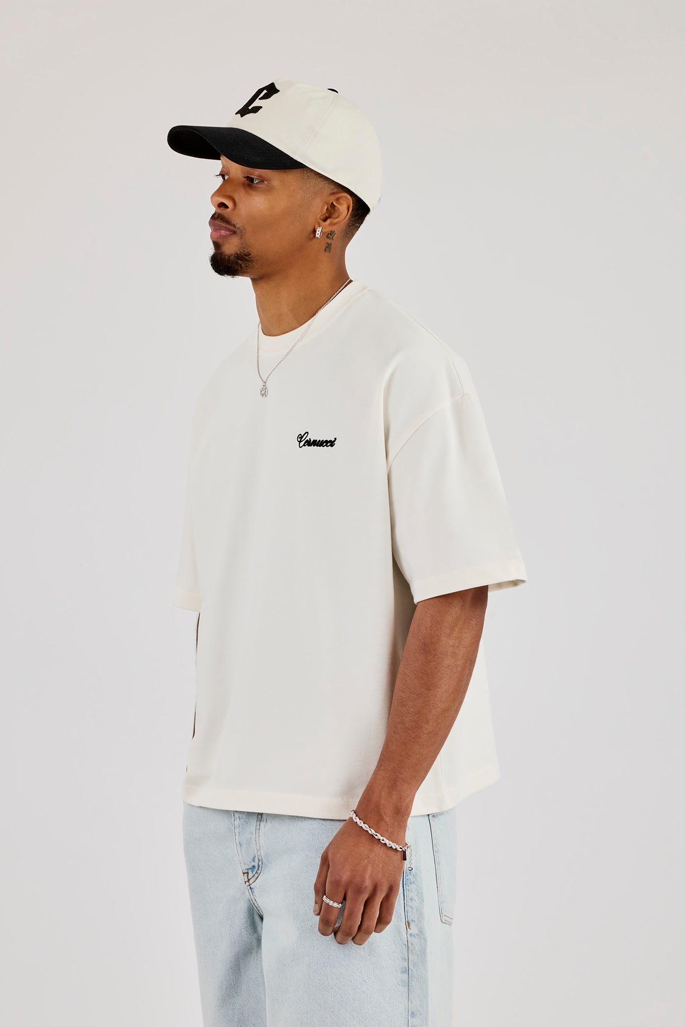 Cernucci Diamonds Embroidered Boxy T-Shirt - Off White