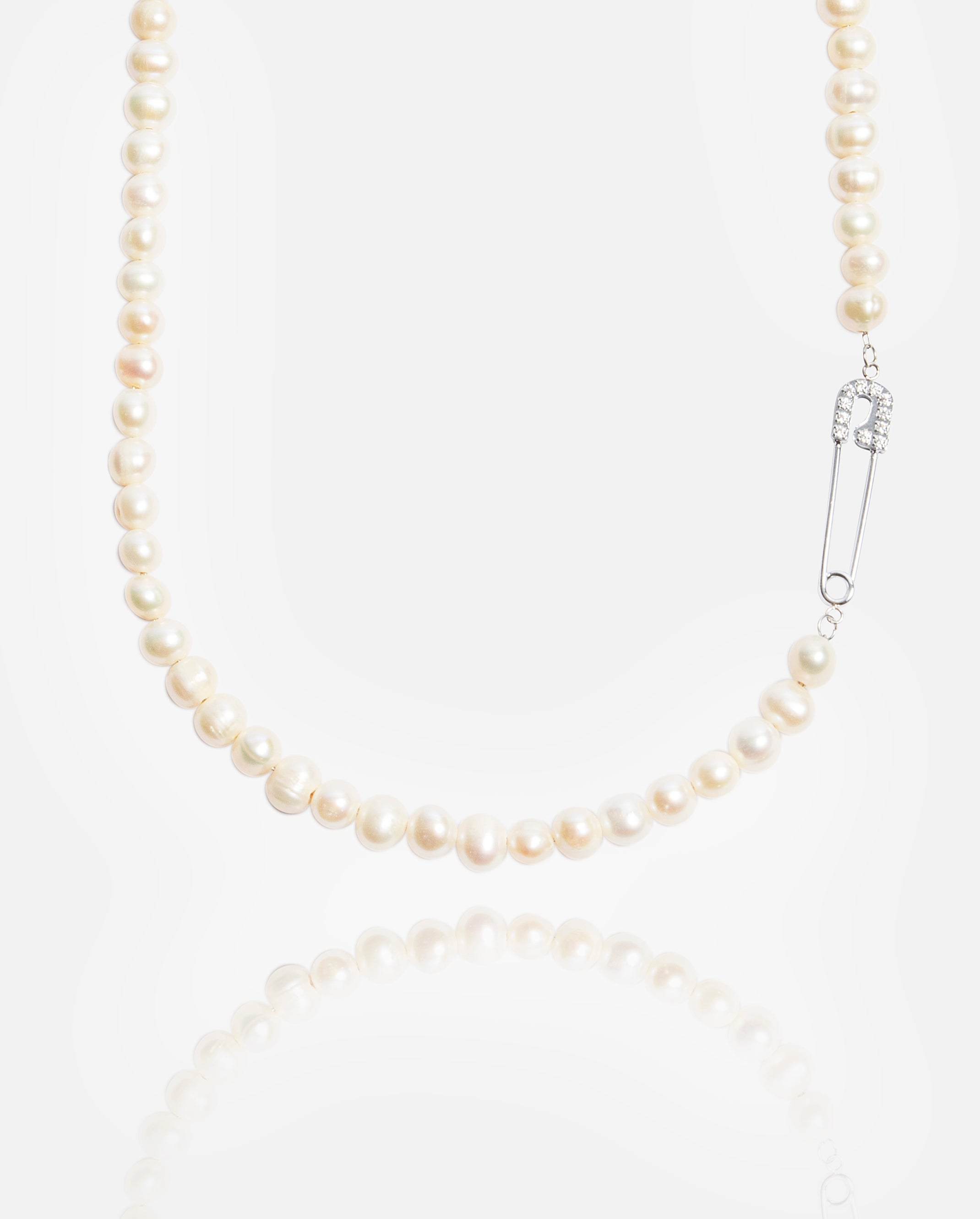 6mm Pearl Clip Necklace Cernucci
