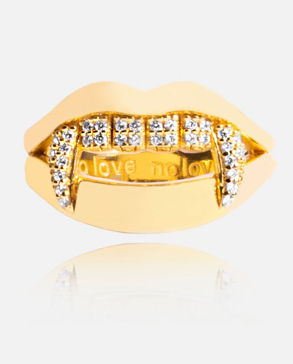 Iced Fangs Ring - Gold