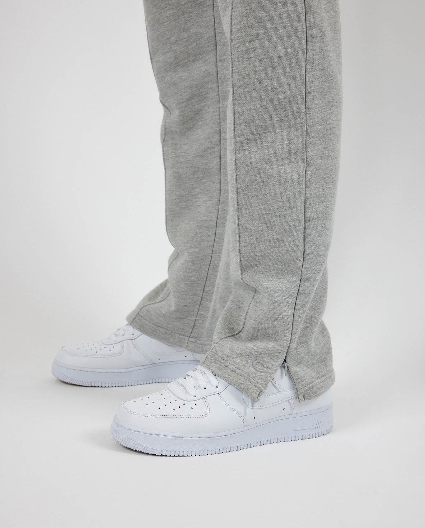 Jogginghose mit geteiltem Saum – Graumeliert