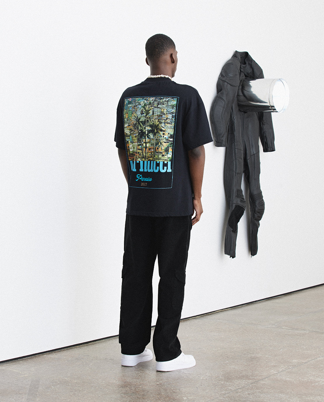 Cernucci Favela Grafik-T-Shirt - Schwarz