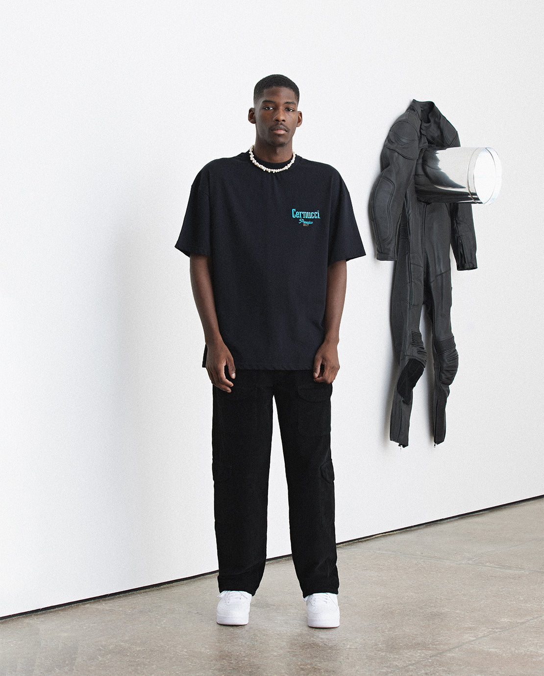 Cernucci Favela Grafik-T-Shirt - Schwarz