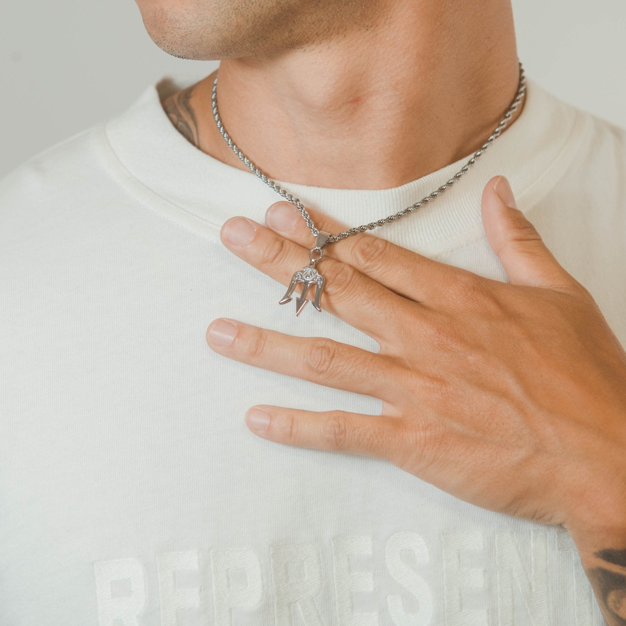 Trident Pendant - White Gold - Cernucci